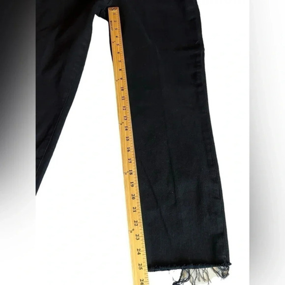 L'AGENCE High Rise Slim Cropped Jeans Black Contemporary Raw Hem Size 29 - Picture 12 of 13